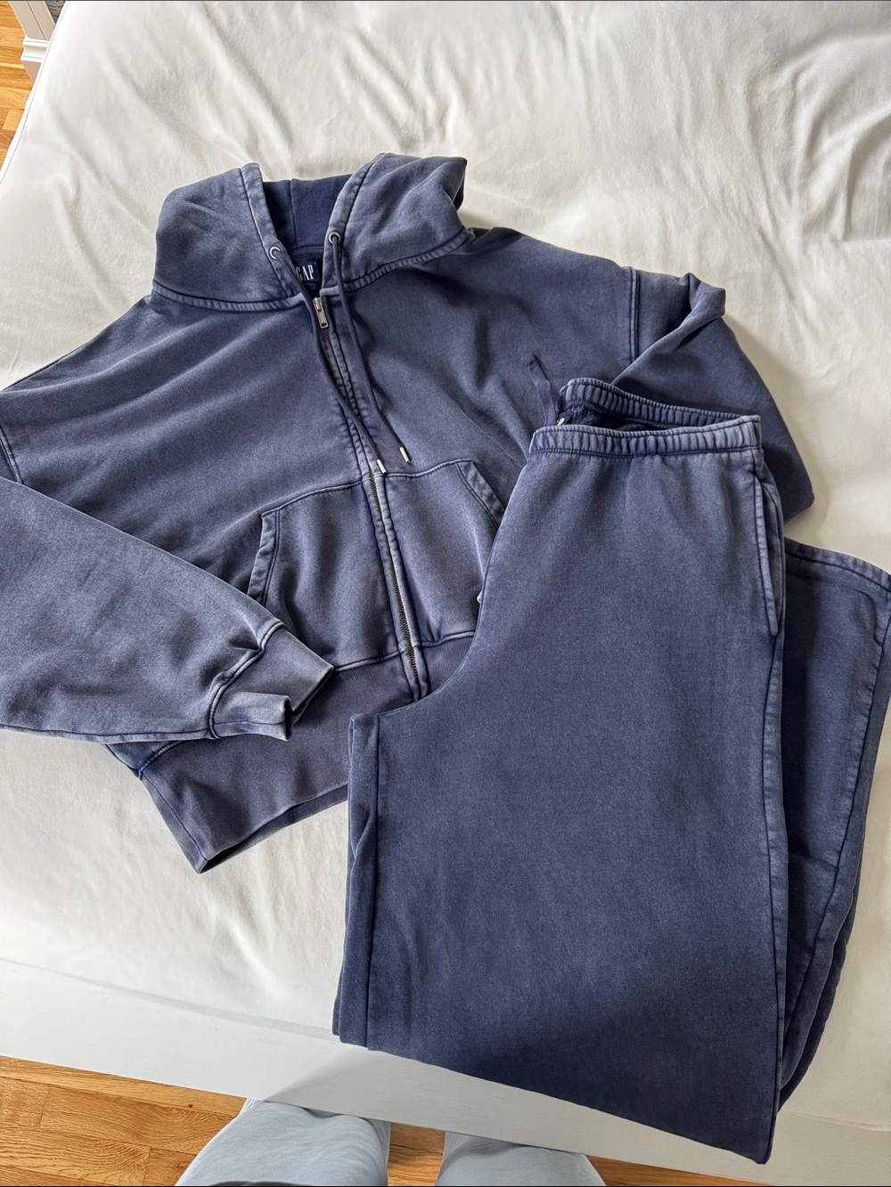 GAP Dark Blue sweatsuit